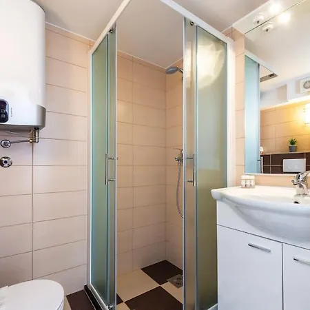 דירה Charming New Apartment-with A Terrace *